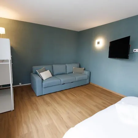 Le 3 Tassigny Apartamento *